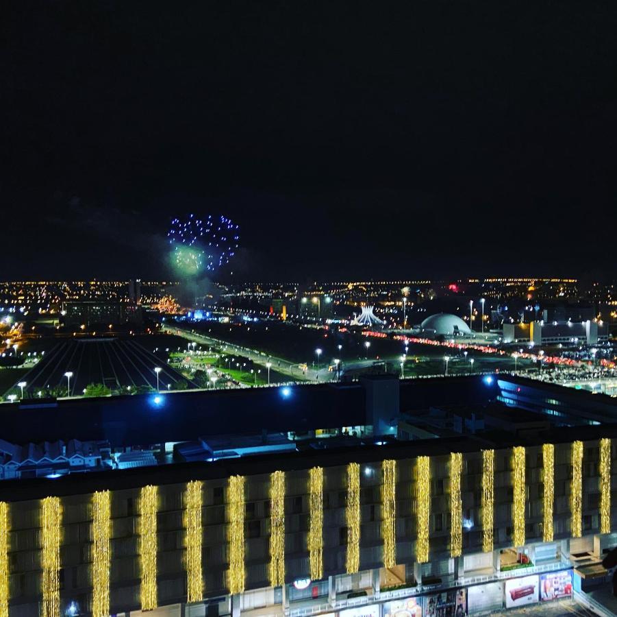 Ed Saint Moritz, Flat Com Garagem 02, Shn No Coracao De Brasilia Apartment Exterior foto