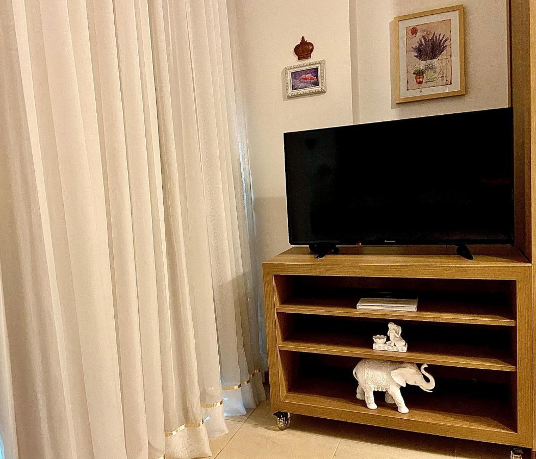 Ed Saint Moritz, Flat Com Garagem 02, Shn No Coracao De Brasilia Apartment Exterior foto