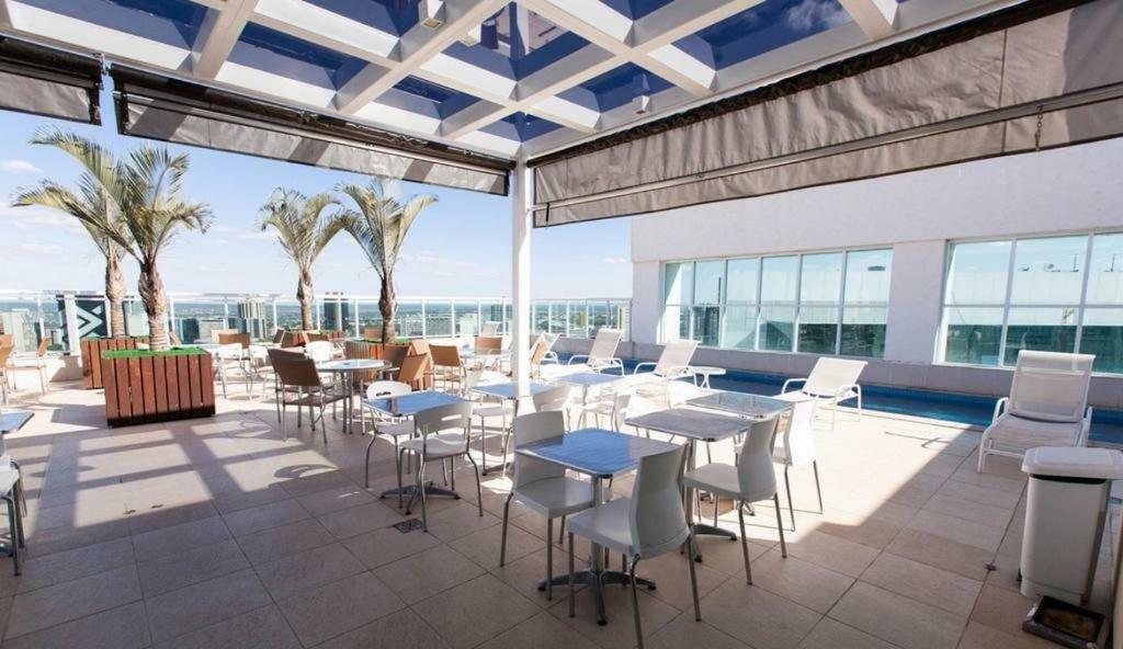 Ed Saint Moritz, Flat Com Garagem 02, Shn No Coracao De Brasilia Apartment Exterior foto